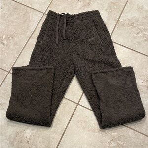 SKIMS Teddy Fleece Joggers in Charcoal